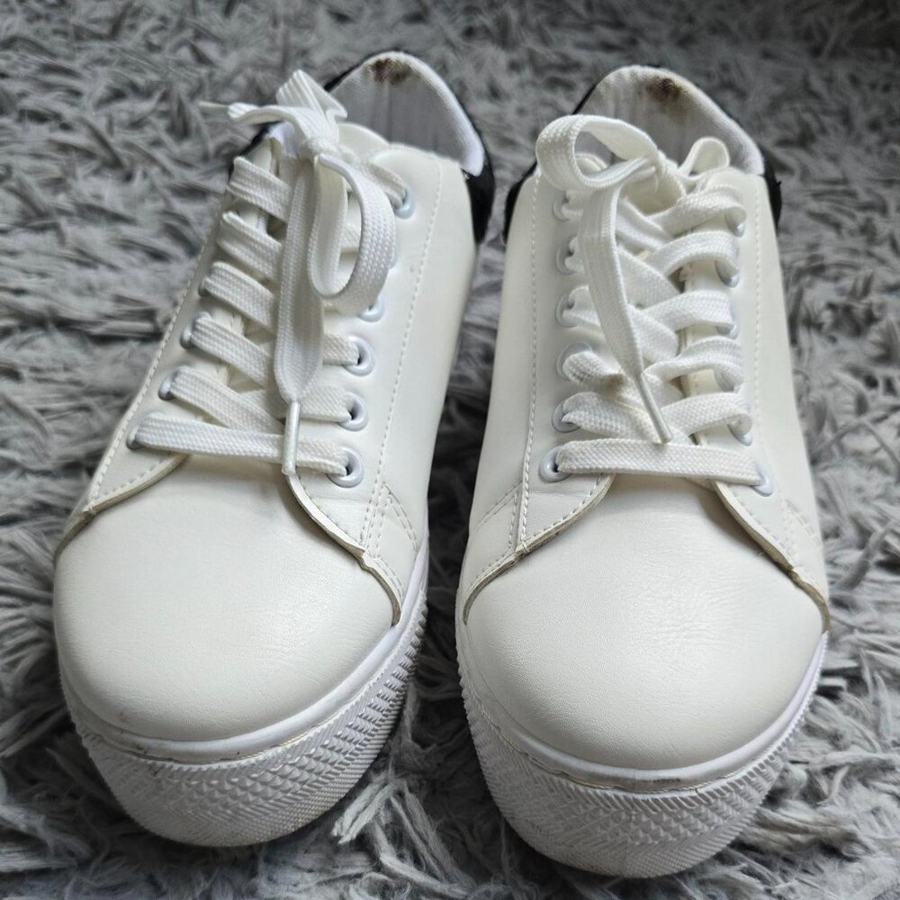 Platform Sneaker - Picture 4 of 5